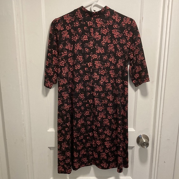 Joe Boxer Dress - Picture 4 of 12